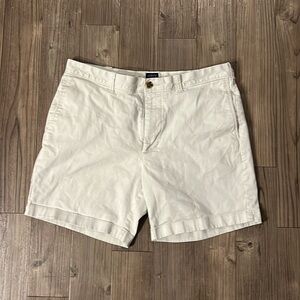 J Crew Men's Chino Shorts - Khaki - 34" Waist - 7"
Length - Good Condition